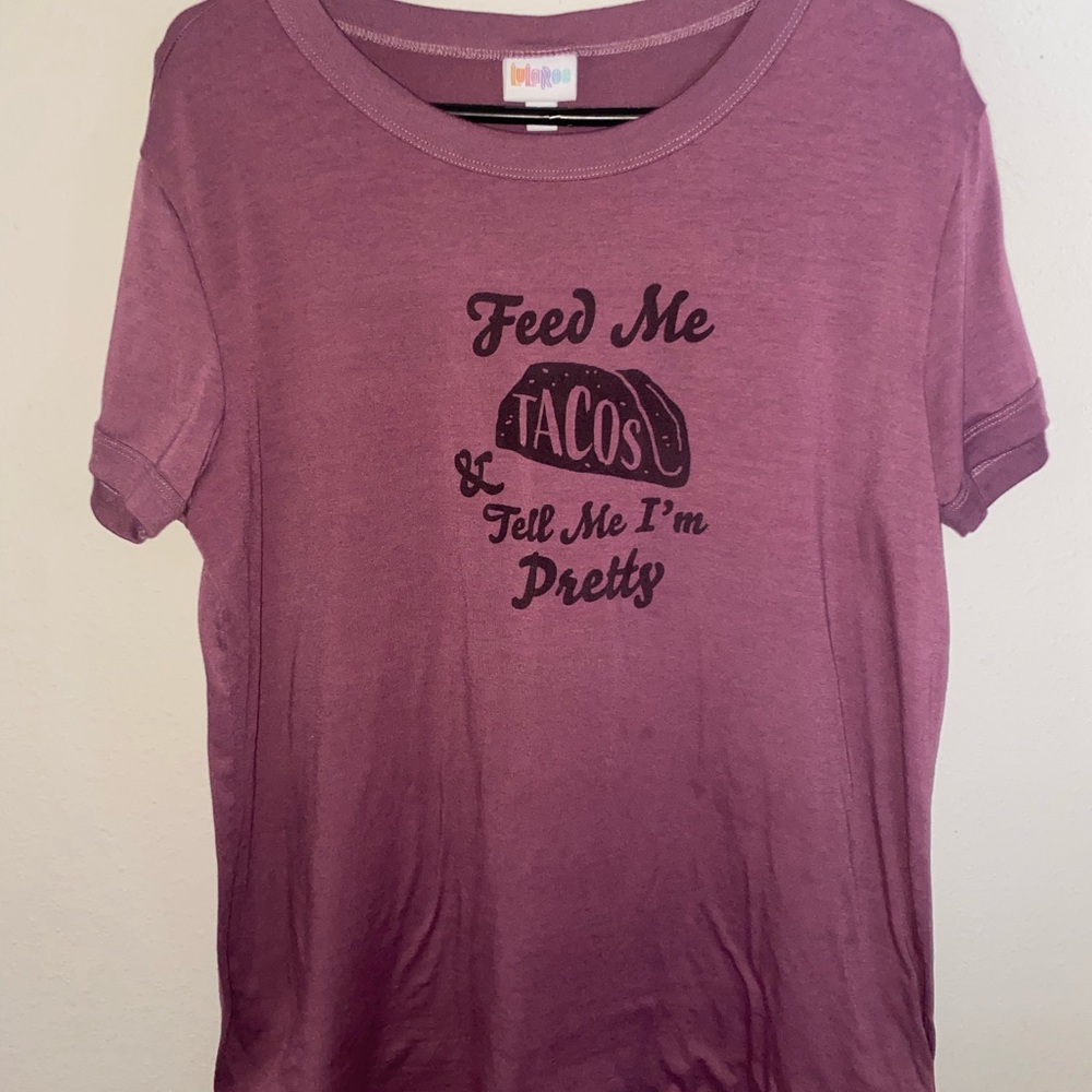 LuLaRoe Mauve Tee with Graphic Design